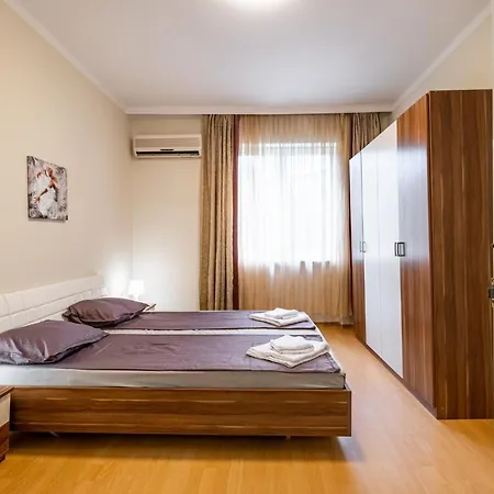By The Sea 2bdrm شقة *